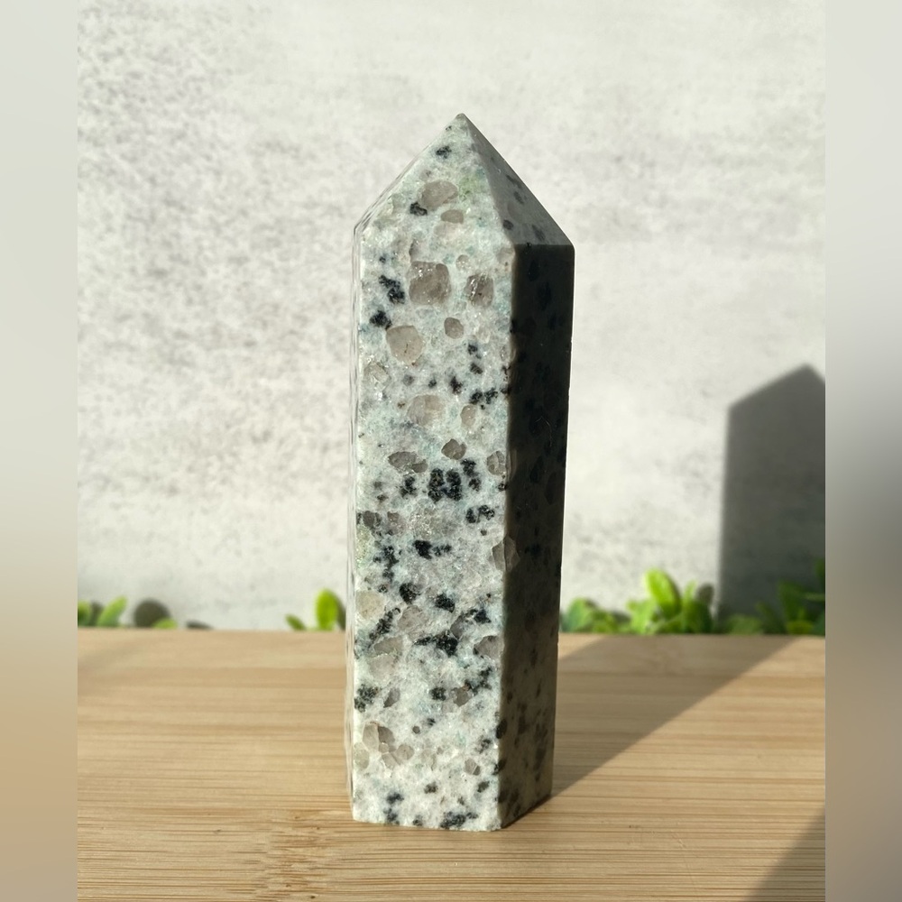 Kiwi Jasper Tower